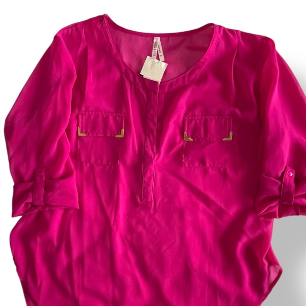 🩷 Pink Blouse